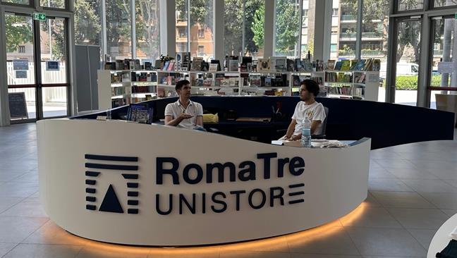 Roma Tre UniStore è disponibile ONLINE
