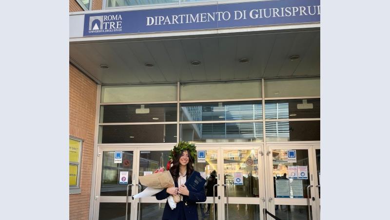 Laureata di Giurisprudenza Roma Tre Vincitrice del Premio Ubertini