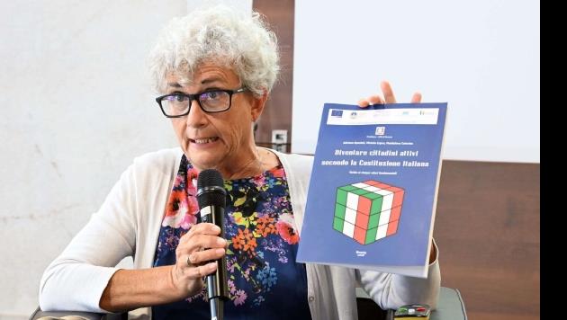 Identità multiple e spaesamenti. Spunti per la sociologia dell’educazione