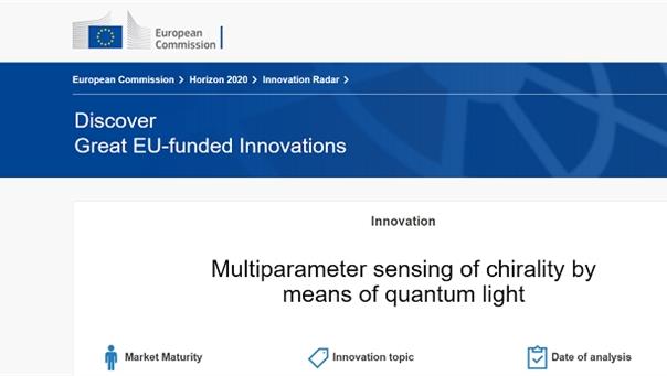 Multiparameter sensing of chirality by means of quantum light 