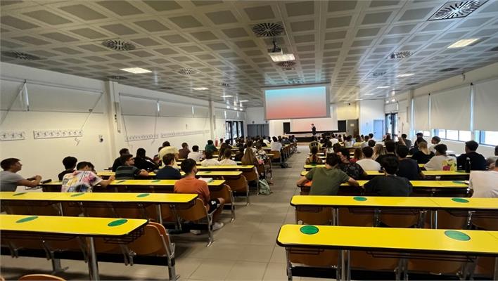Aeronautica-Civile: Spostamento recupero lezione di Chimica - prof. Daniele Rocco