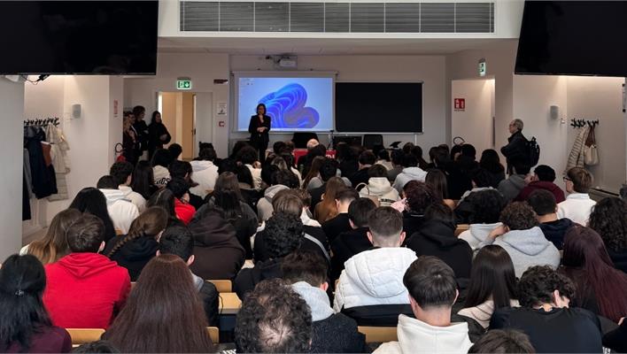 Ingegneria Meccanica - curriculum Tecnologie per il Mare - Inizio lezioni Applicazioni Industriali Elettriche