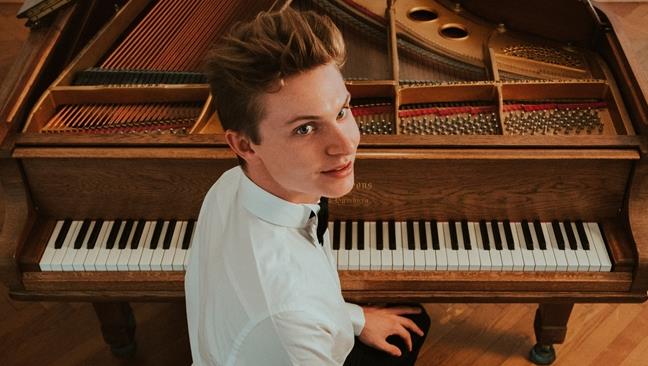 Young Artists Piano Solo Series - Maximilian Trebo