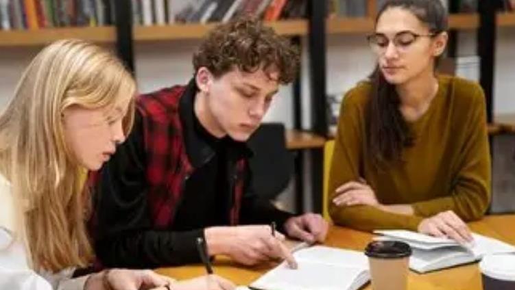 Bandi di tutorato 2025/2026